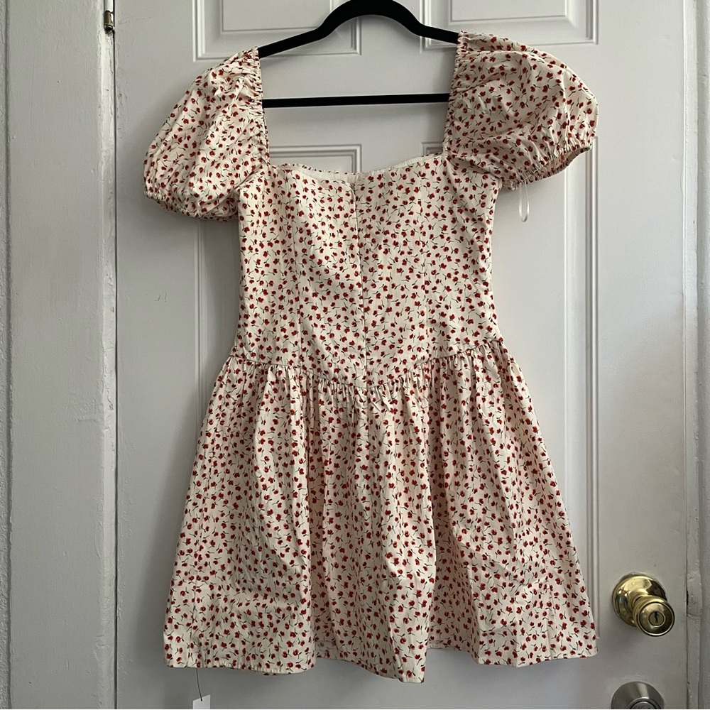 NWT Reformation Cottagecore Marielle Puff Sleeve Mini Dress In Fresa Sz 4 - Picture 11 of 15